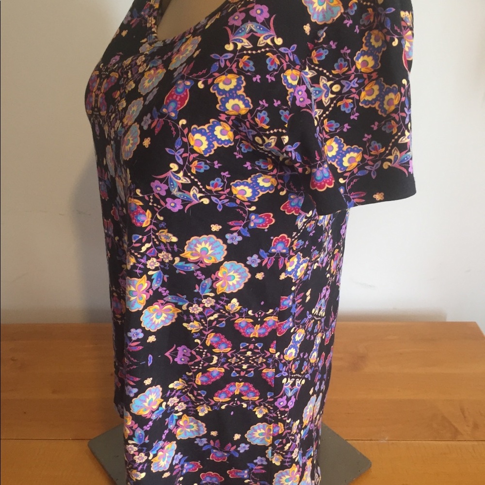Ladies blouse - Picture 2 of 4